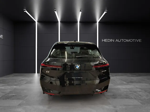 BMW iX xDrive60