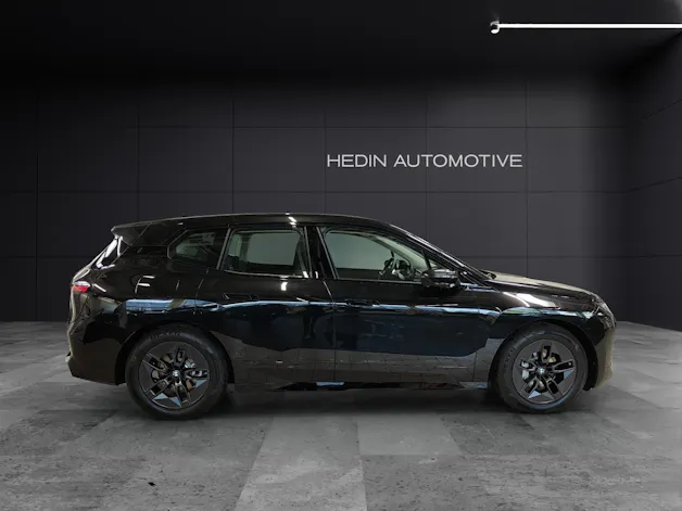 BMW iX xDrive60