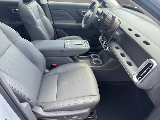 Leapmotor B10 1.5 Hybrid EV