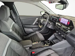 Citroën C4 1.2 PureTech Shine / ab 3,99% Leasing bei Abschluss einer Protect Autoversicherung