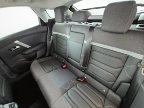 Fahrzeugbild CITROEN C4 1.2 PureTech Shine / ab 3,99% Leasing bei Abschluss einer Protect Autoversicherung