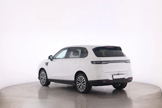 https://vehicle.imgix.net/4324954/17da92cd-4a08-464d-83bf-05ab313c7f18.jpg