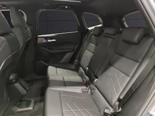 BMW 225e xDrive paddles Active Tourer