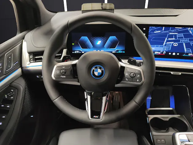 BMW 225e xDrive paddles Active Tourer
