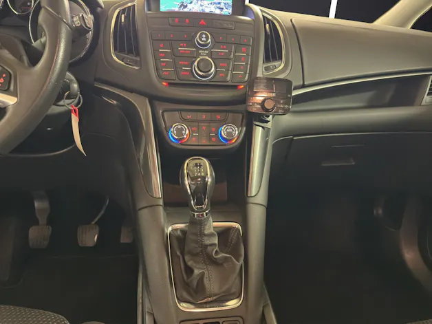 Opel Zafira Tourer 1.4T eFLEX Cosmo S/S 7 Plätzer // TOP Zustand!