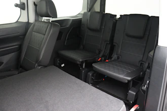 https://vehicle.imgix.net/4325012/cac3f521-343a-4f4d-a214-cc11a0e85f3c.JPG