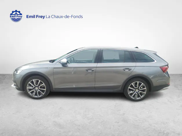 Škoda Octavia Scout 2.0 TSI 4x4 DSG