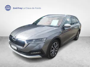 Škoda Octavia Scout 2.0 TSI 4x4 DSG