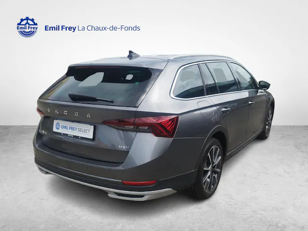 Škoda Octavia Scout 2.0 TSI 4x4 DSG