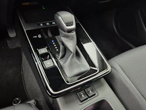 https://vehicle.imgix.net/4325133/019b4e96-48ba-44eb-a10f-2e55622381db.jpg
