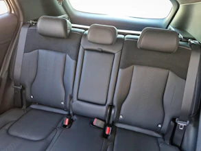 https://vehicle.imgix.net/4325143/4d4dc194-ac0e-4340-ba55-dd6f138650b4.jpg