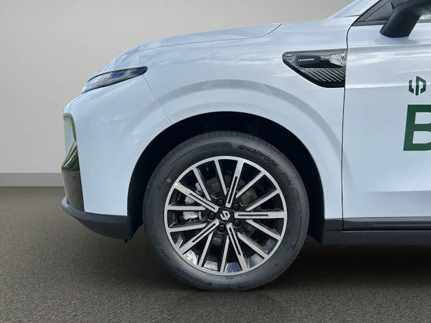 Leapmotor B10 1.5 Hybrid EV