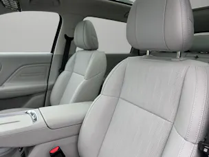 Leapmotor B10 1.5 Hybrid EV
