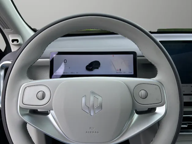 Leapmotor B10 1.5 Hybrid EV
