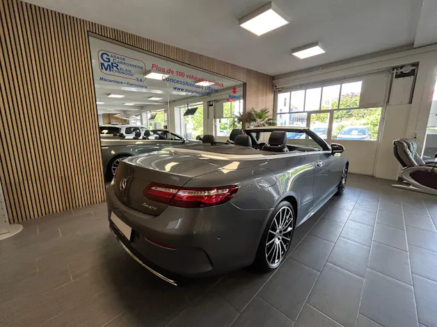 Mercedes-Benz E 200 AMG Line 4matic Cabriolet