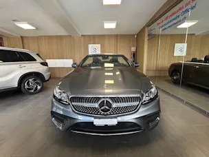 Mercedes-Benz E 200 AMG Line 4matic Cabriolet