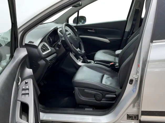Suzuki SX4 S-Cross 1.6 16V Sergio Cellano Top 4x4