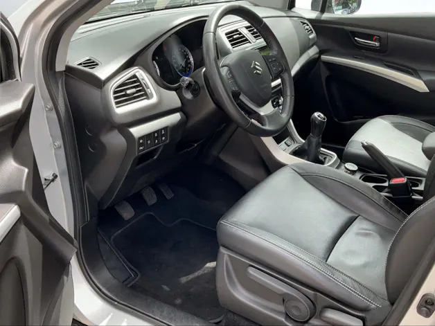 Suzuki SX4 S-Cross 1.6 16V Sergio Cellano Top 4x4