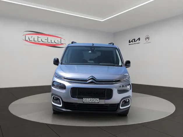 Citroën Berlingo XL 1.5 BlueHDi 130 Feel Pack 7P. / Anhängerkupplung fix / Rückfahrkamera / Totwinkelassistent / Winterräder / Herstellergarantie