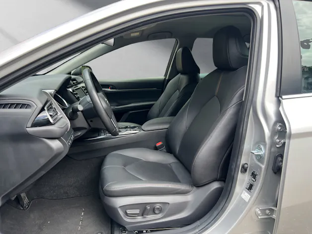 Toyota Camry 2.5 HSD Business