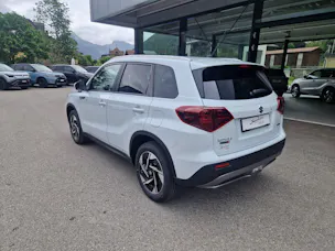 Suzuki Vitara 1.4 T Sakura Top Hybrid 4x4