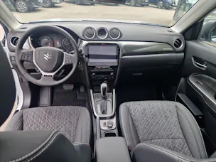 Suzuki Vitara 1.4 T Sakura Top Hybrid 4x4