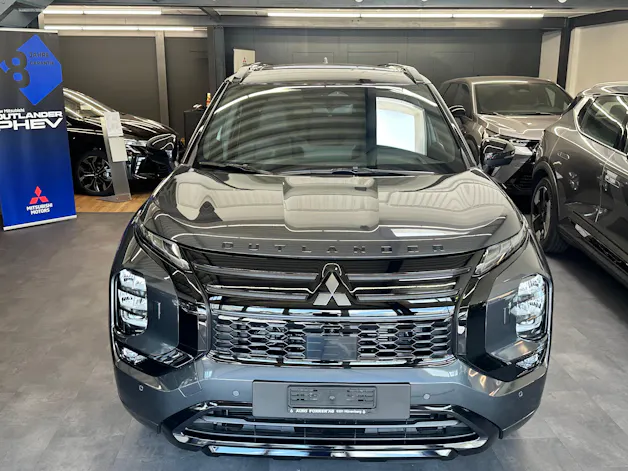 Mitsubishi Outlander 2.4 PHEV Sport 4x4