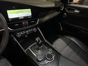 Alfa Romeo Giulia 2.0 Super Automatic | CH |