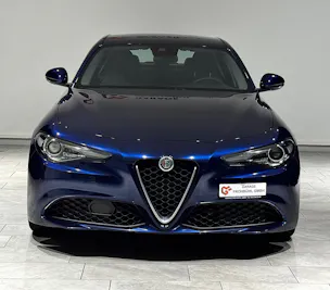 Alfa Romeo Giulia 2.0 Super Automatic | CH |