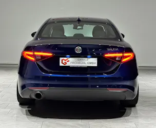 Alfa Romeo Giulia 2.0 Super Automatic | CH |