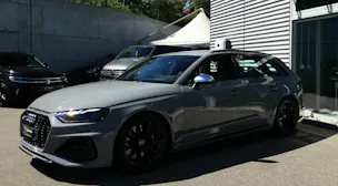 Audi RS4 Avant quattro tiptronic
