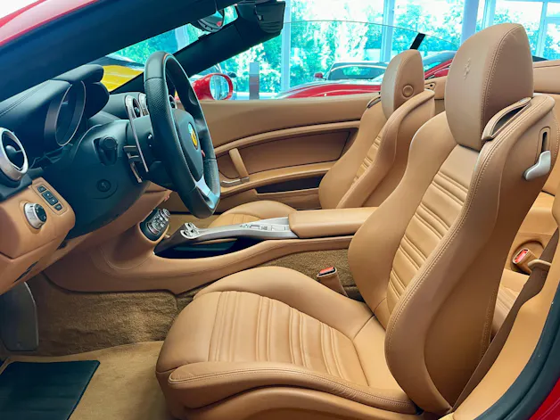 Ferrari California Trenta 490 cv