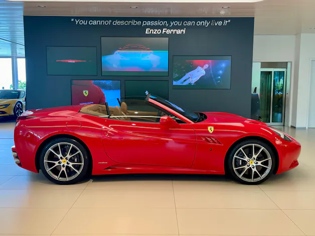 Ferrari California Trenta 490 cv