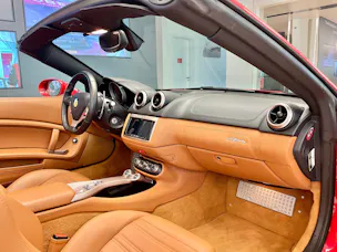 Ferrari California Trenta 490 cv