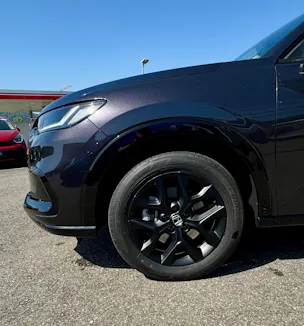 Honda ZR-V 2.0i MMD Hybrid Sport Automatic Ruse Black Met. Garantie bis 07/28 und Gratisservice 01/29
