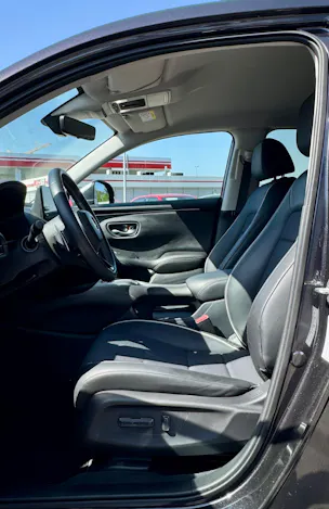 Honda ZR-V 2.0i MMD Hybrid Sport Automatic Ruse Black Met. Garantie bis 07/28 und Gratisservice 01/29