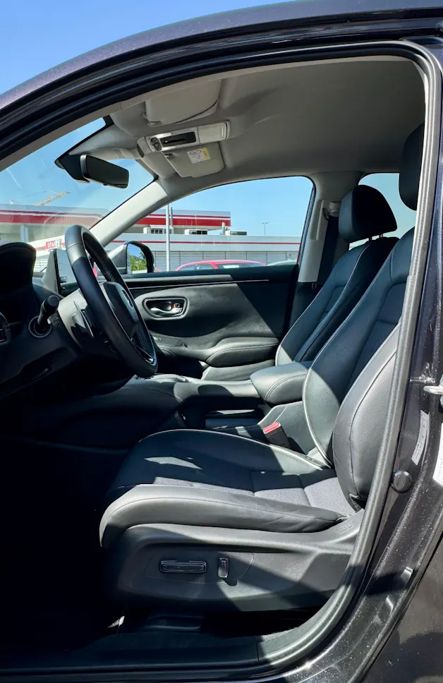 Honda ZR-V 2.0i MMD Hybrid Sport Automatic Ruse Black Met. Garantie bis 07/28 und Gratisservice 01/29