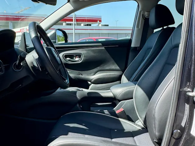 Honda ZR-V 2.0i MMD Hybrid Sport Automatic Ruse Black Met. Garantie bis 07/28 und Gratisservice 01/29