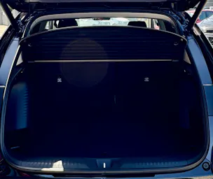 Honda ZR-V 2.0i MMD Hybrid Sport Automatic Ruse Black Met. Garantie bis 07/28 und Gratisservice 01/29