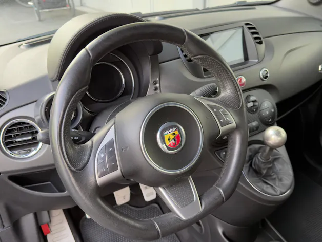 Fiat 595 Abarth 1.4 T-Jet 180 Competizione