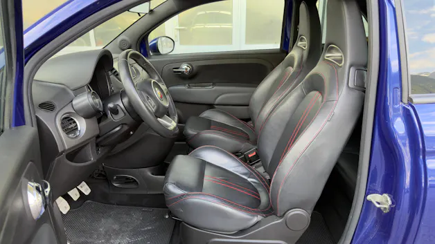 Fiat 595 Abarth 1.4 T-Jet 180 Competizione