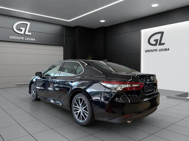 Toyota Camry 2.5 HSD e-CVT Prem.