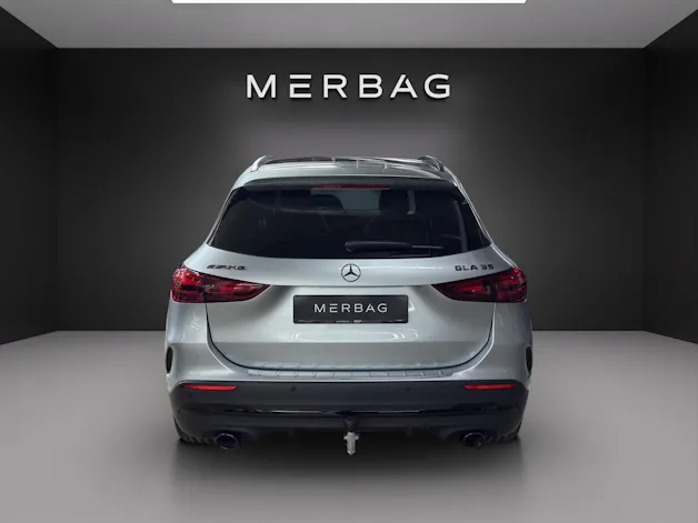 Mercedes-Benz GLA AMG 35 4Matic 8G-DCT