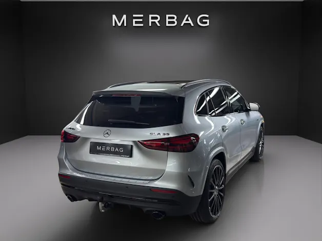 Mercedes-Benz GLA AMG 35 4Matic 8G-DCT