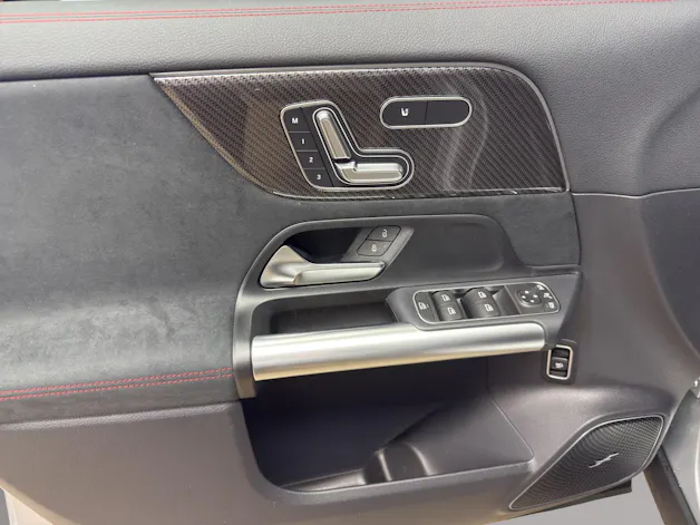 Mercedes-Benz GLA AMG 35 4Matic 8G-DCT