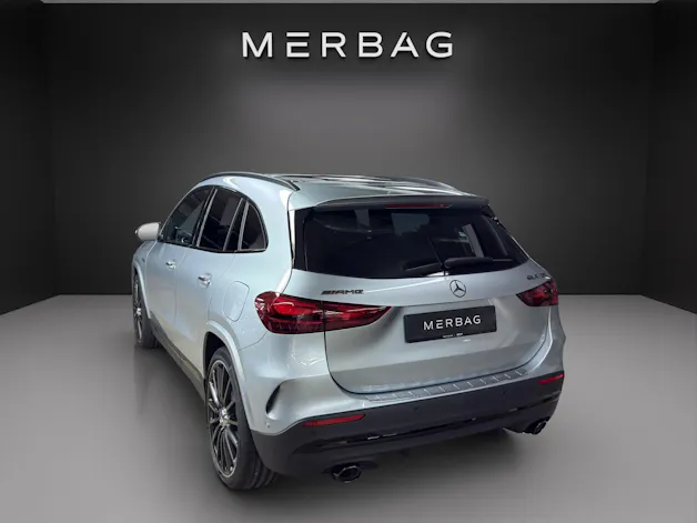 Mercedes-Benz GLA AMG 35 4Matic 8G-DCT