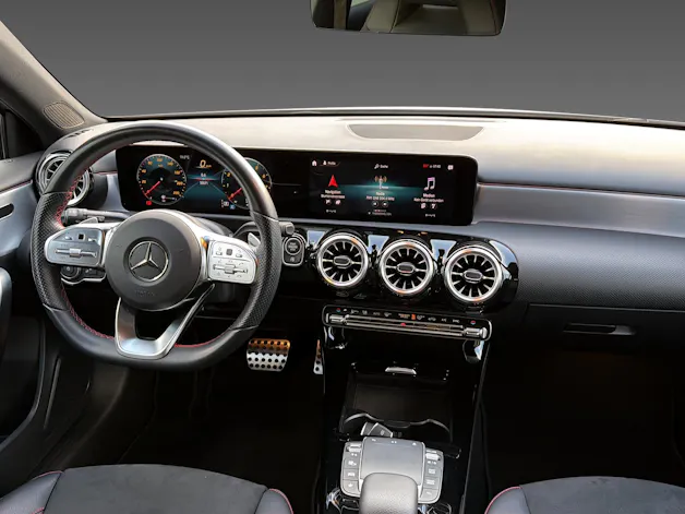 Mercedes-Benz A 250 4Matic AMG-Line