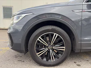 VW Tiguan 2.0 TSI Elegance DSG