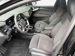 Audi Q4 e-tron 45 Edition Swiss Ski quattro