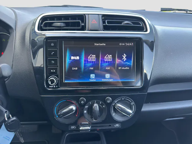Mitsubishi Space Star 1.2 CVT Inform